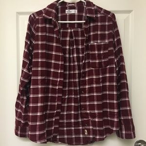 HOLLISTER RED PLAID FLANNEL